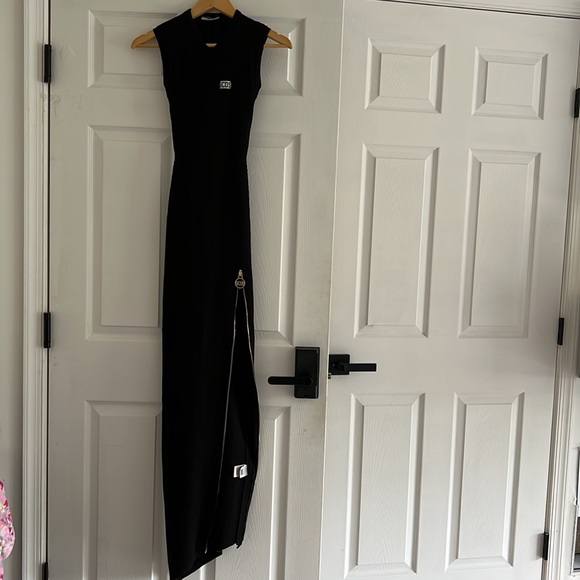 GCDS LONG ASYMMETRICAL ZIP DRESS size small/medium ⛓️black w/ gold hardware ⚜️ - Picture 11 of 14